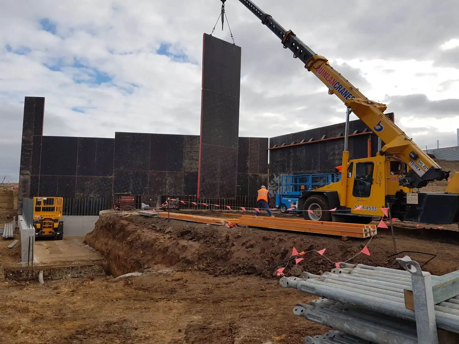 20180514_085848460_iOS-1